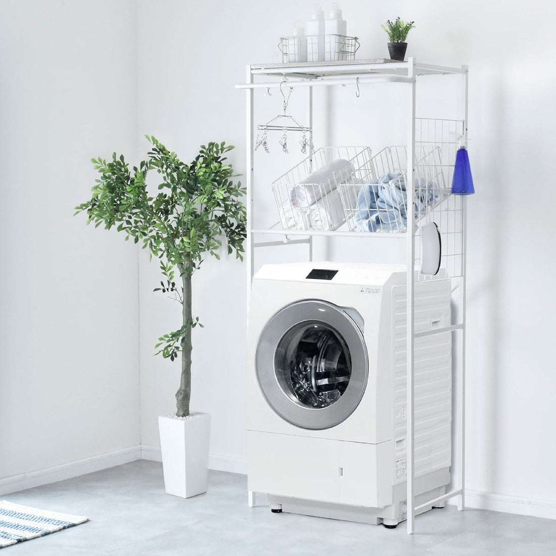 洗濯機周りをすっきり！伸縮可能なランドリーラック「ミラナ」【新商品発売】
